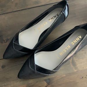 Anne Klein iflex black heels size 6.5